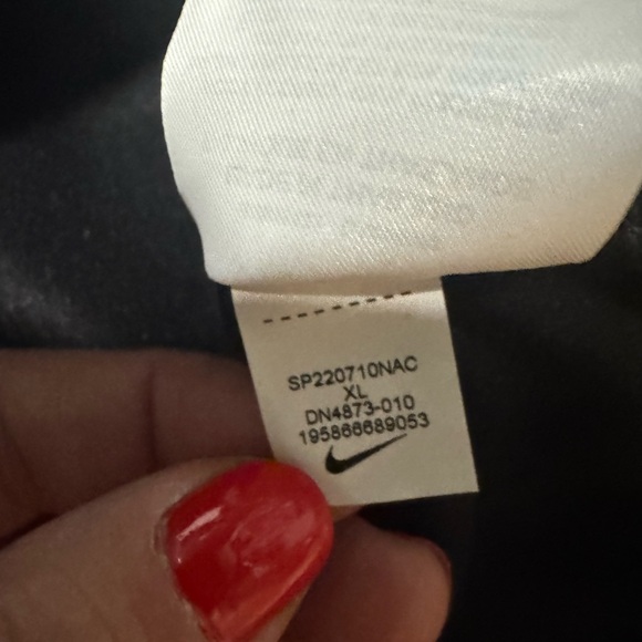 Women’s Black Nike Air Quarter Zip Pullover, Size XL, Excellent Condition - Picture 4 of 4